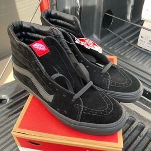 VANS SK8 Hi Mens Size 9 NEW IN BOX